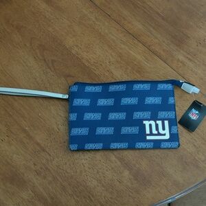 NWT NFL Giants Blue and White Wristlet